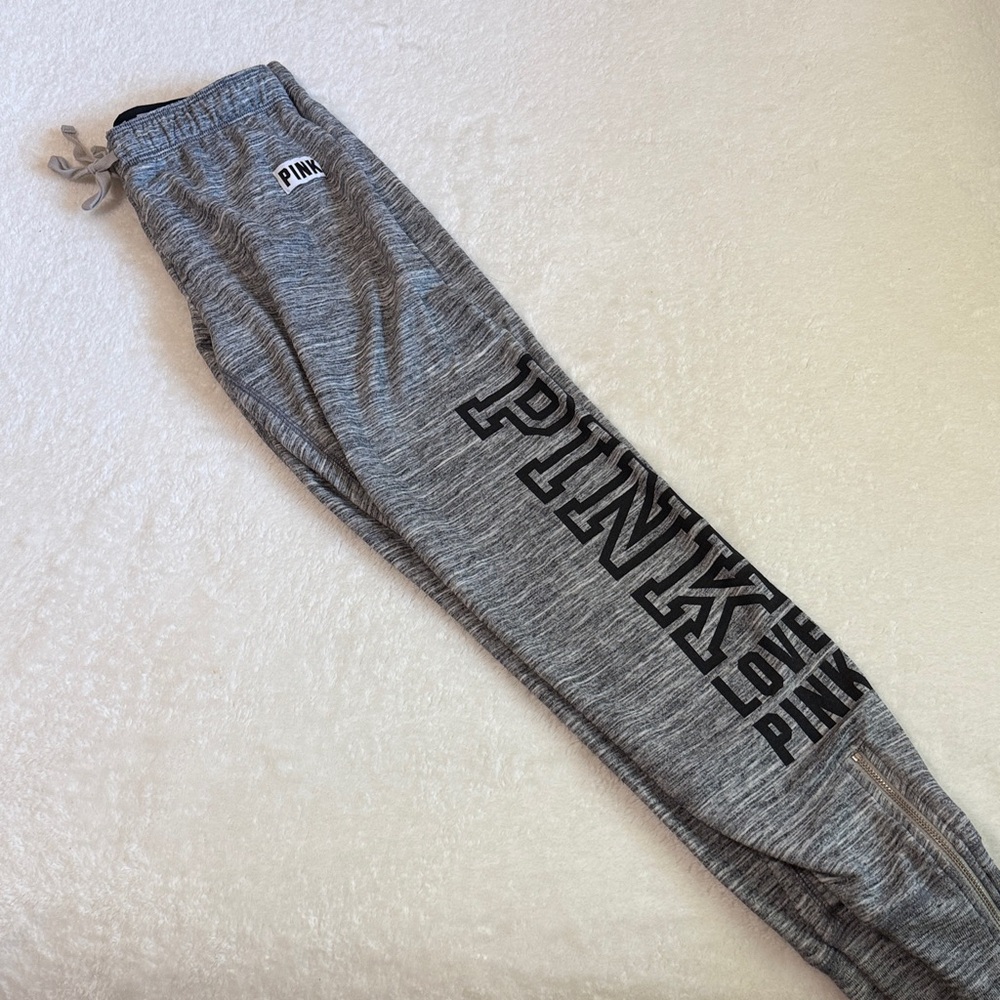 NWOT Victoria's Secret PINK Heather Gray Jogger Pant. Size Small